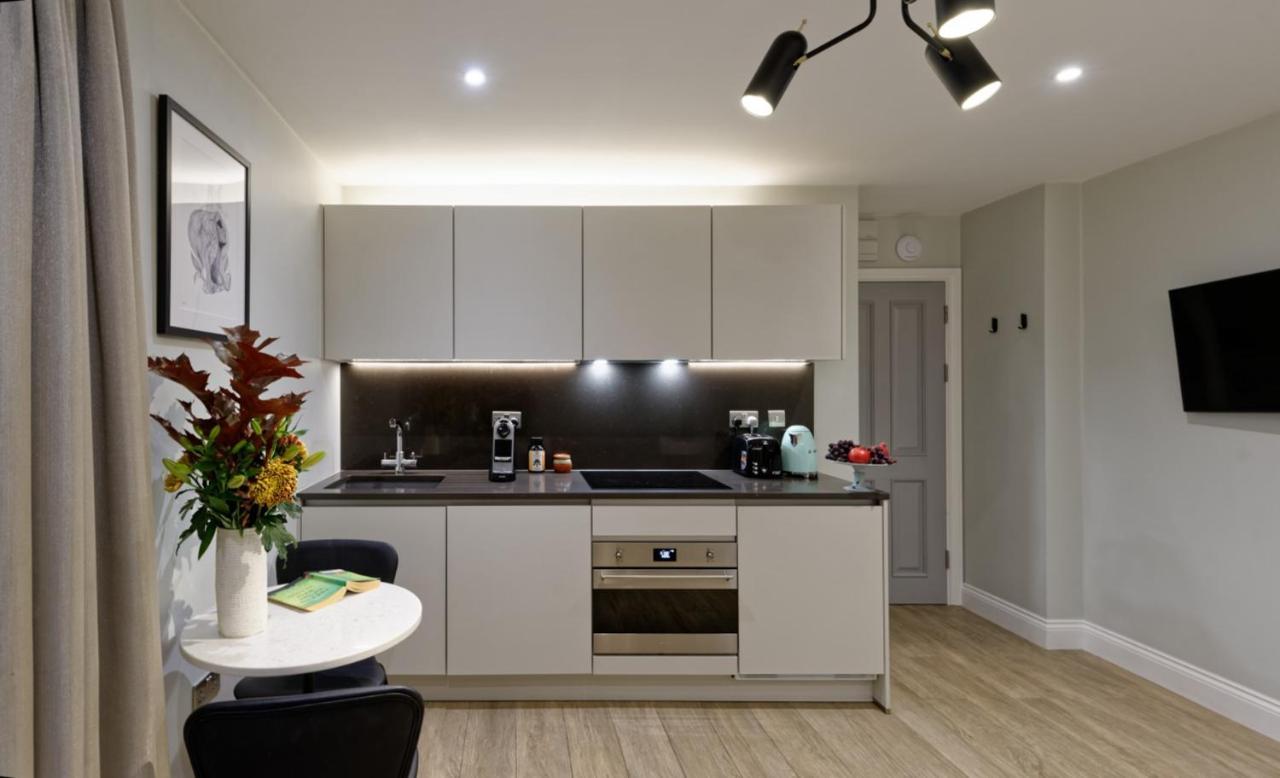 The Residen Kensington London Exterior photo