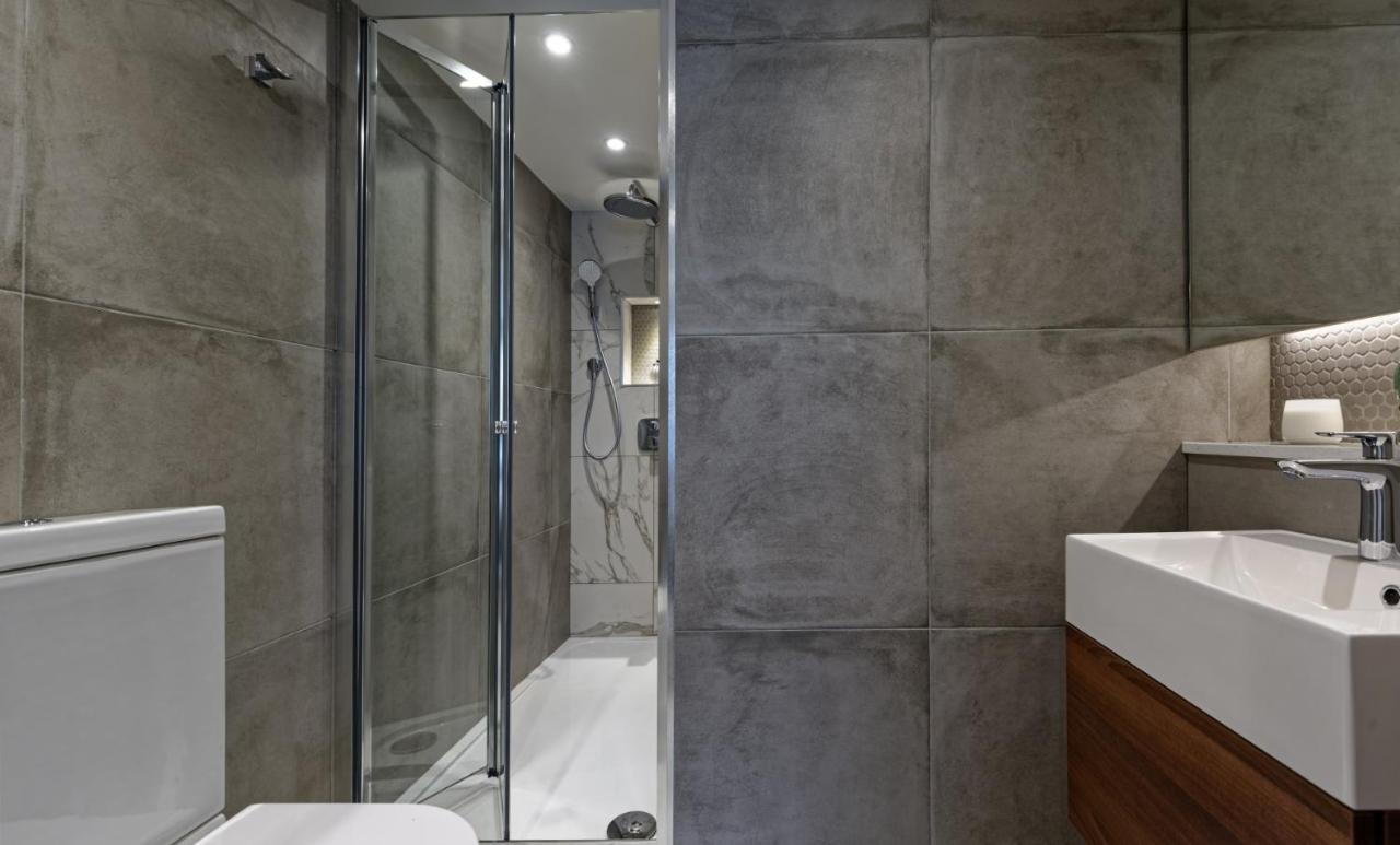 The Residen Kensington London Exterior photo